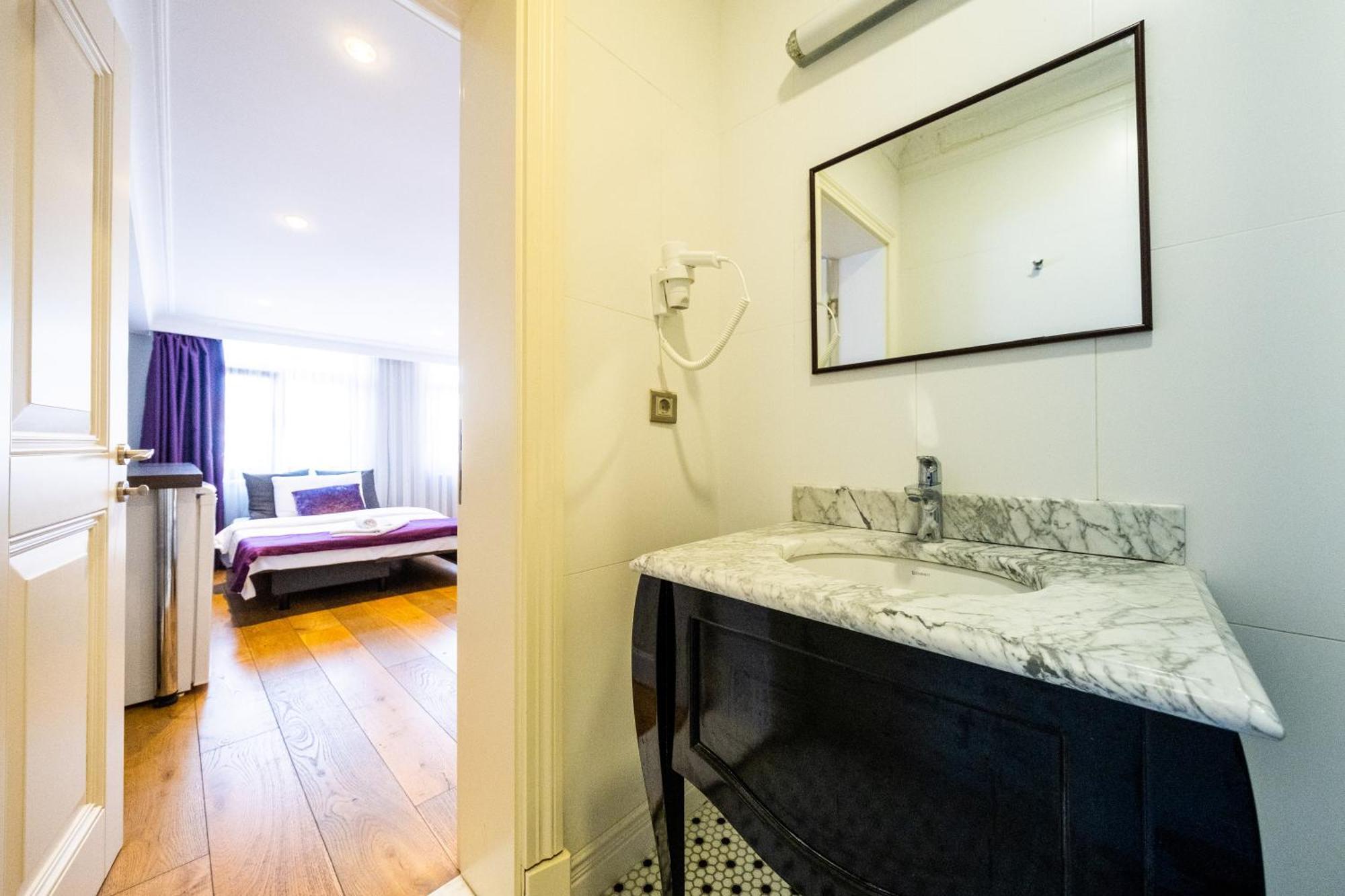 Galata Rame Hotel Istanboel Buitenkant foto